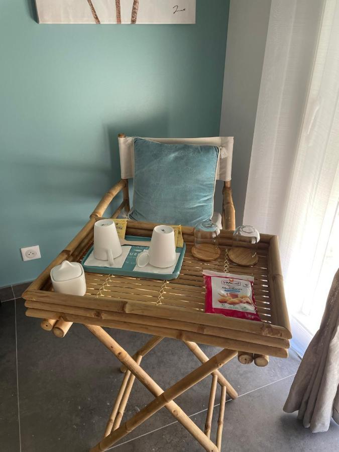 Chambre Luxe Dans Villa De Standing Avec Piscine, Acces Discret Et Independant, Terrasse Arboree Et Parking Prive La Valette-du-Var Dış mekan fotoğraf